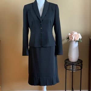 Tahari Skirt Suit